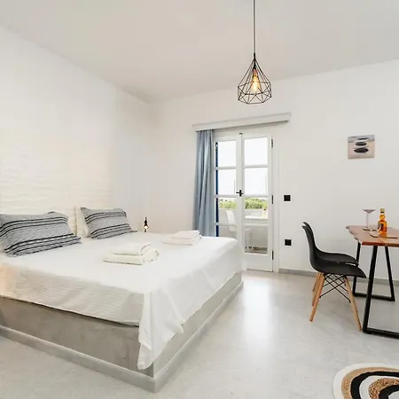 Diamantis Studios&apartments 酒店 米科利维亚