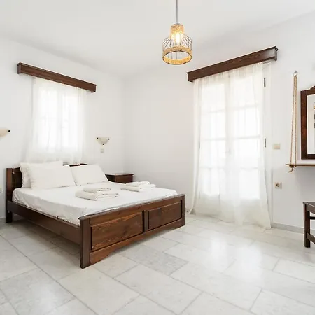 Diamantis Studios&apartments 2* 米科利维亚