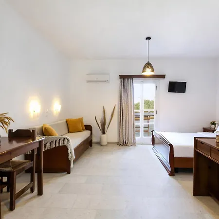 Diamantis Studios&apartments 2*