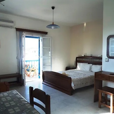 Diamantis Studios&apartments 2*