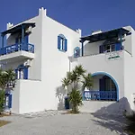 Diamantis Studios&apartments 2*