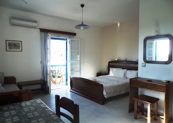 Diamantis Studios&apartments 2*