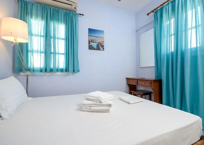 Diamantis Studios&apartments Hotel 2*